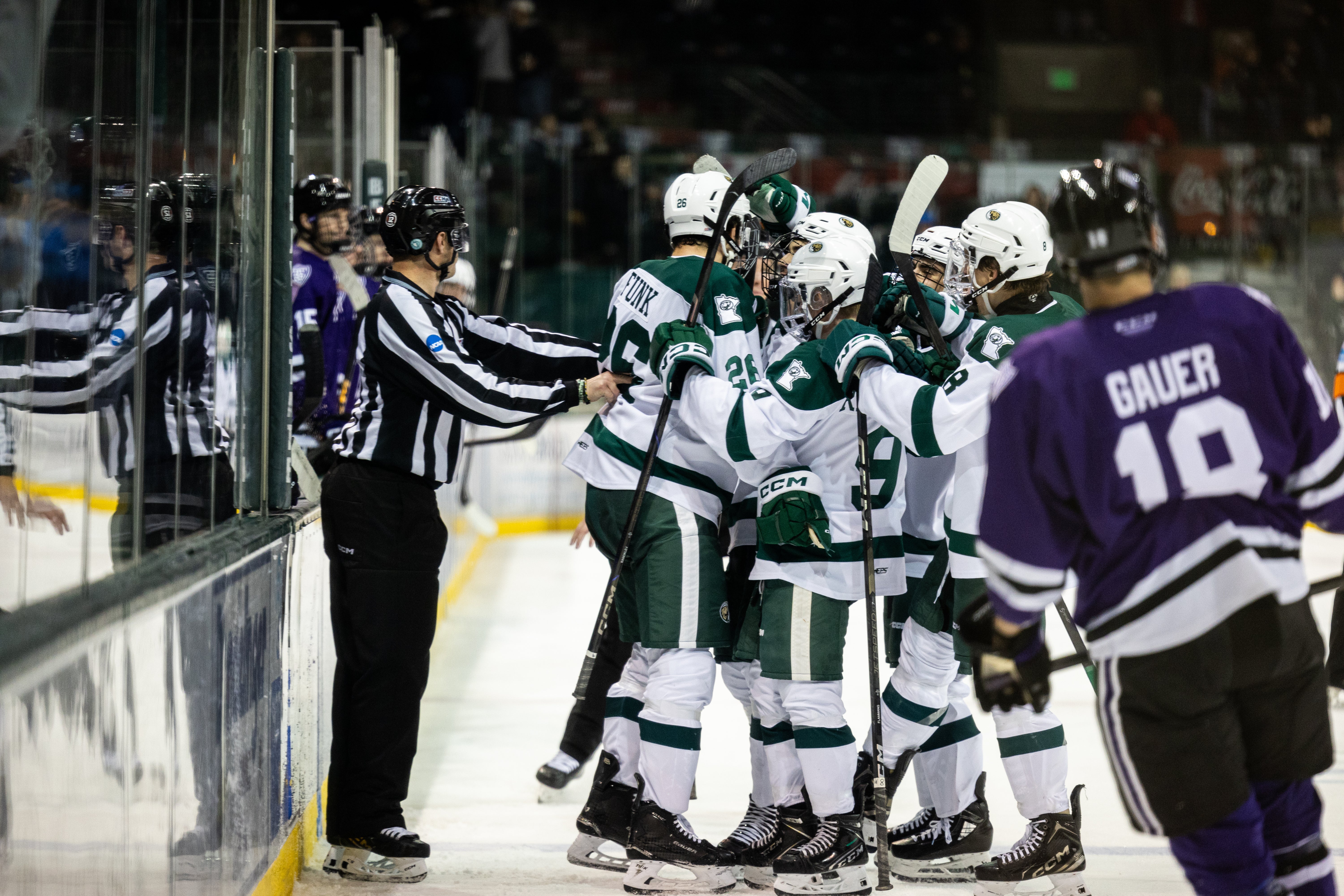 More Info for Men's Hockey Game: BSU vs. St. Thomas